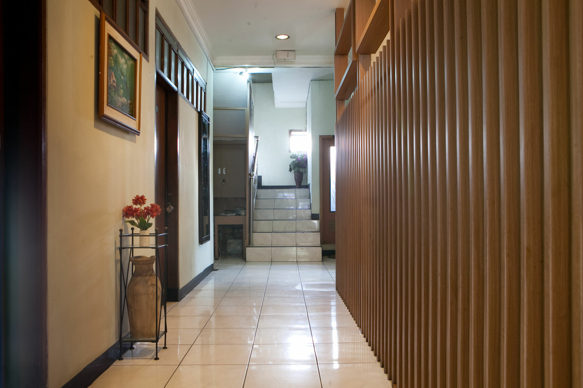 Reddoorz @ Cihampelas باندونج المظهر الخارجي الصورة